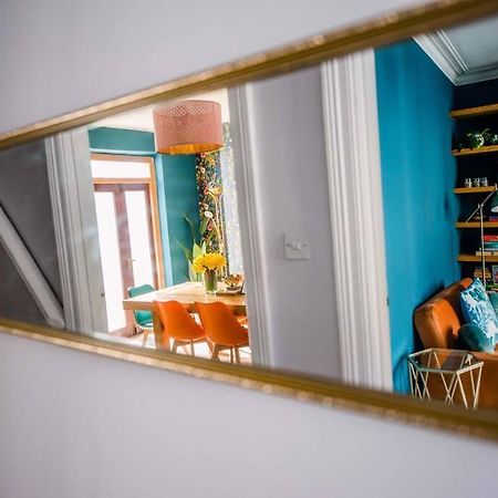 Gorgeous Victorian House Sleeps 6 In Cardiff Villa ภายนอก รูปภาพ