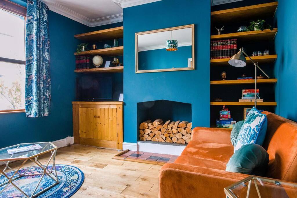 Gorgeous Victorian House Sleeps 6 In Cardiff Villa ภายนอก รูปภาพ